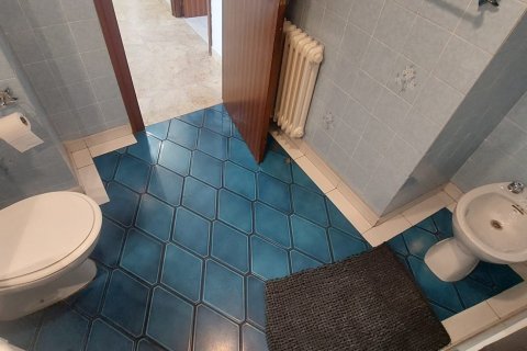 Huoneisto vuokrattavana La Robla, Leon, Espanja, 3 makuuhuonetta, 86 m2 No. 172093 - kuva 19