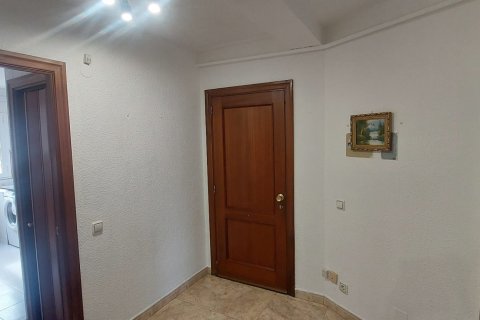Huoneisto vuokrattavana La Robla, Leon, Espanja, 3 makuuhuonetta, 86 m2 No. 172093 - kuva 6