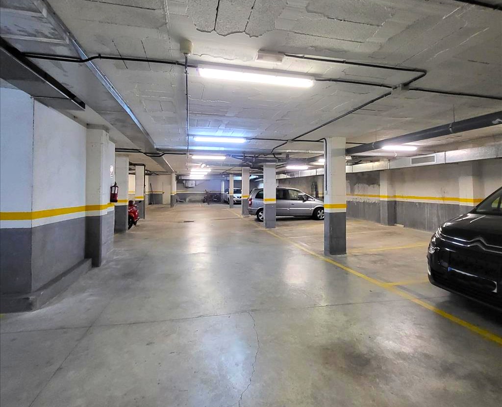Garage in Rubi, Barcelona, Spain 11 sq.m. No. 186270