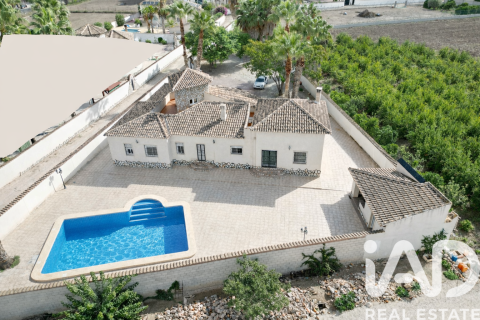 House in Catral, Alicante, Spain 4 bedrooms, 295 sq.m. No. 152999