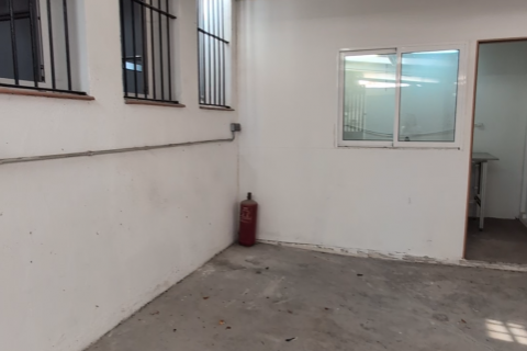 Продажа коммерческой недвижимости в Барселона, Испания 3 спальни, 407м2 №153003 - фото 16