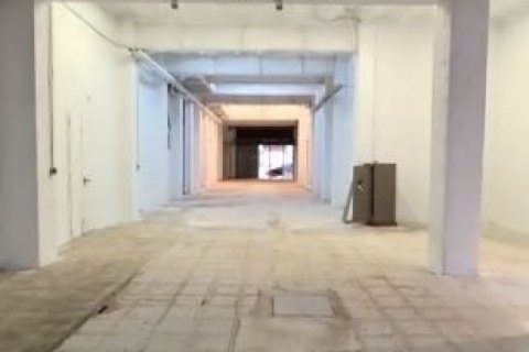 Proprietà commerciale a Barcelona, Spagna 3 camere da letto, 407 mq. N° 153003