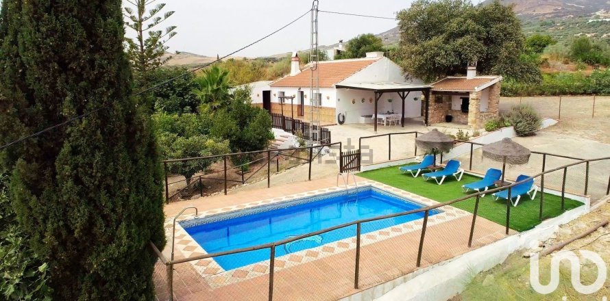 Talo Antequera, Malaga, Espanja 2 makuuhuonetta, 140 m2 No. 153000