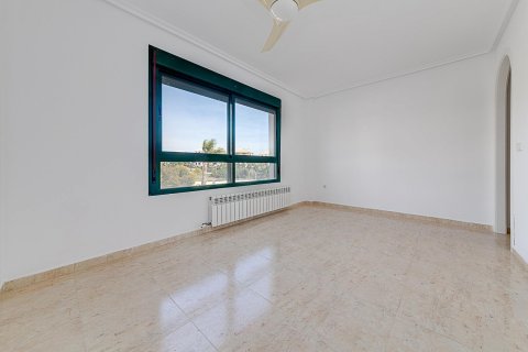 Продажа квартиры в Кампоамор, Аликанте, Испания 1 спальня, 170м2 №117022 - фото 20