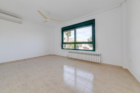 Продажа квартиры в Кампоамор, Аликанте, Испания 1 спальня, 170м2 №117022 - фото 19