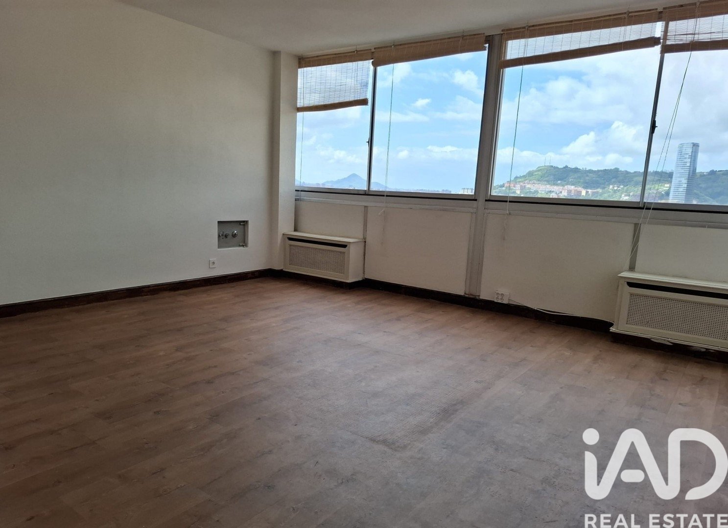 Büro in Bilbao, Biscay, Spanien 22 m2 Nr. 192124