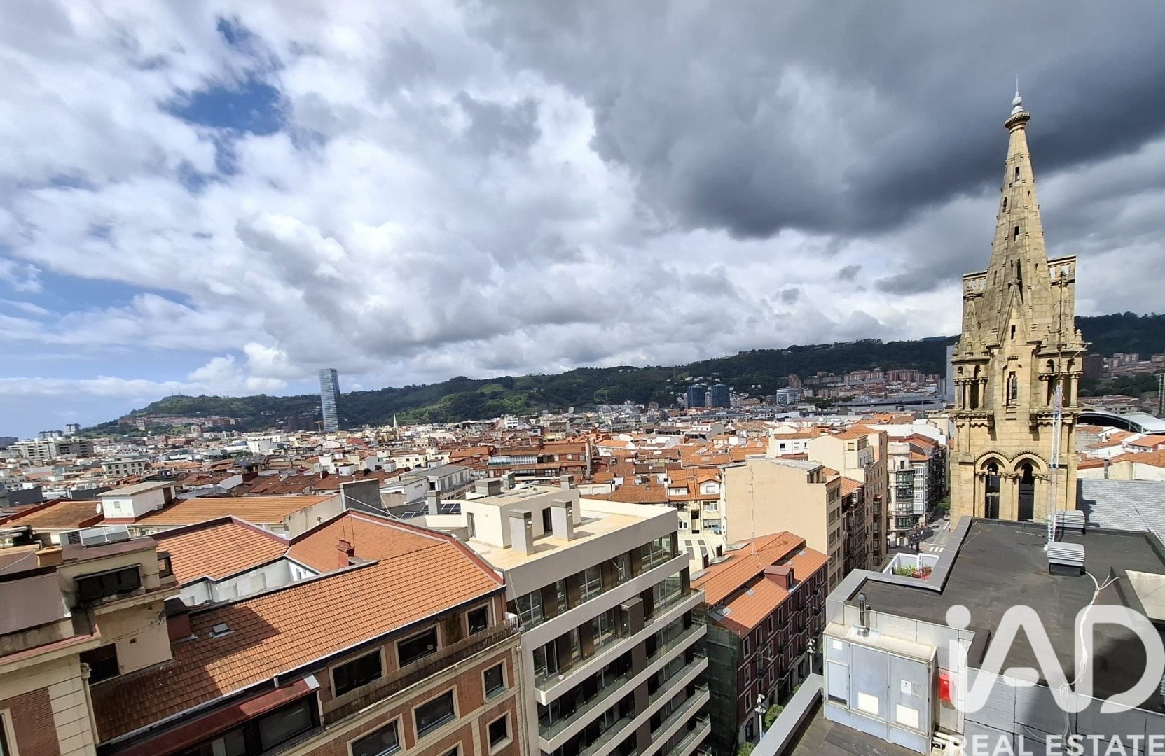 Büro in Bilbao, Biscay, Spanien 22 m2 Nr. 192124