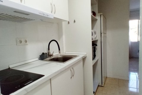 Wohnung zum Verkauf in Alicante, Spanien 3 Schlafzimmer, 70 m2 Nr. 192118 - Foto 26