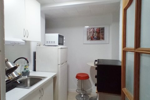 Wohnung zum Verkauf in Alicante, Spanien 3 Schlafzimmer, 70 m2 Nr. 192118 - Foto 9
