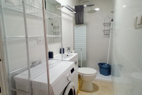 Wohnung zum Verkauf in Alicante, Spanien 3 Schlafzimmer, 70 m2 Nr. 192118 - Foto 23
