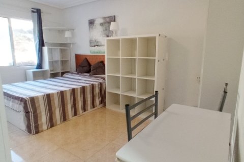 Wohnung in Alicante, Spanien 3 Schlafzimmer, 70 m2 Nr. 192118