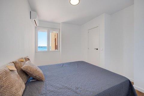 Apartment for sale in Torrevieja, Alicante, Spain 2 bedrooms, 77 sq.m. No. 193744 - photo 20