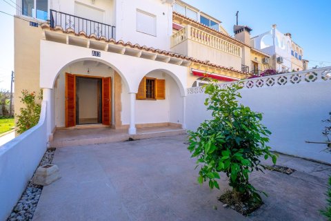 Bungalow for sale in Torrevieja, Alicante, Spain 1 bedroom, 36 sq.m. No. 193746 - photo 5