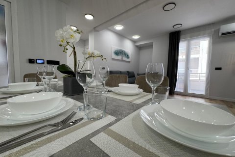 Apartamento en venta en Torrevieja, Alicante, España 3 dormitorios, 100 m2 No. 189845 - foto 27
