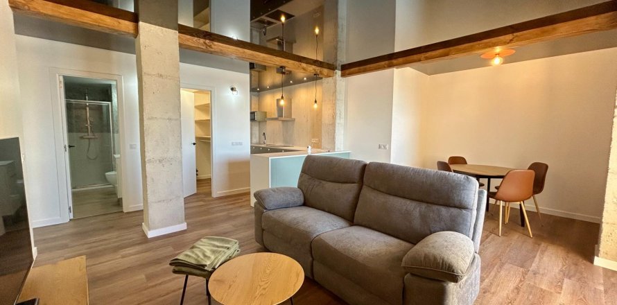 Apartamento en Torrevieja, Alicante, España 2 dormitorios, 77 m2 No. 189846
