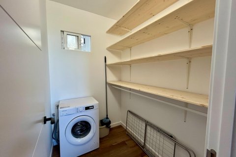 Apartamento en venta en Torrevieja, Alicante, España 2 dormitorios, 77 m2 No. 189846 - foto 17