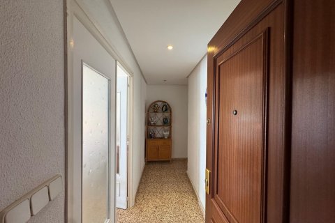 Apartamento en venta en Torrevieja, Alicante, España 3 dormitorios, 133 m2 No. 189844 - foto 2