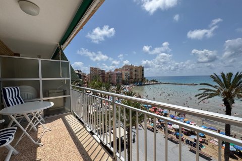 Apartamento en venta en Torrevieja, Alicante, España 3 dormitorios, 133 m2 No. 189844 - foto 16