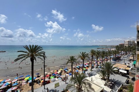 Apartamento en venta en Torrevieja, Alicante, España 3 dormitorios, 133 m2 No. 189844 - foto 17