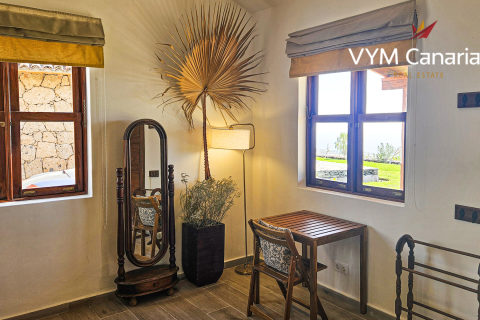 Finca for rent in Guia de Isora, Tenerife, Spain 2 bedrooms, 150 sq.m. No. 164417 - photo 10