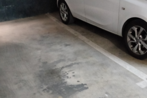 Autotallit myytävänä Badalona, Barcelona, Espanja , 25 m2 No. 186546 - kuva 5