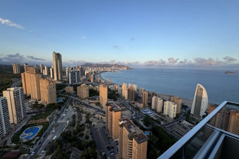 Apartment for sale Benidorm, Alicante, Spain 4 bedrooms, 128 sq.m. No. 118871 - photo 1