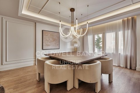 Apartamento en venta en Madrid, España 5 dormitorios, 245 m2 No. 157784 - foto 23