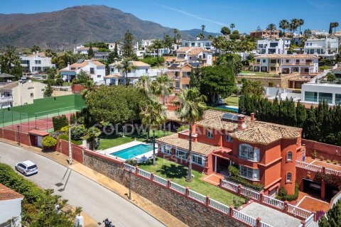 Villa in vendita a Estepona, Malaga, Spagna 6 camere da letto, 540 mq. N° 157782 - foto 22