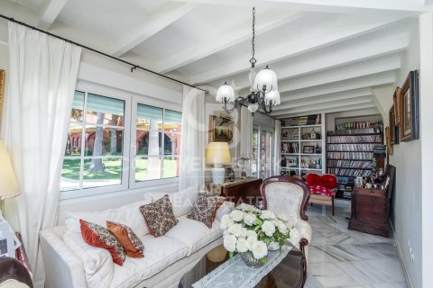 Villa in vendita a Estepona, Malaga, Spagna 6 camere da letto, 540 mq. N° 157782 - foto 4