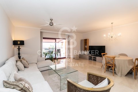 Продажа квартиры в Эстепона, Малага, Испания 3 спальни, 195м2 №157781 - фото 3