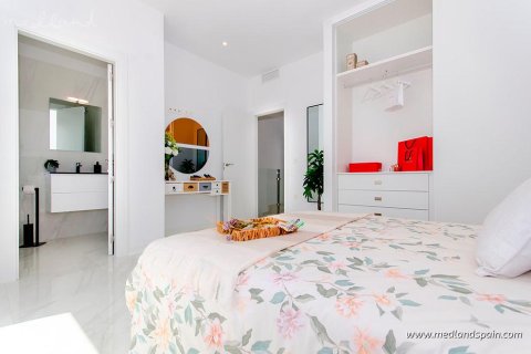 Villa till salu i Vistabella, Alicante, Spanien 3 sovrum, 100 kvm. Nr. 179378 - foto 10