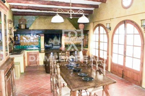 Huvila myytävänä Begur, Girona, Espanja, 9 makuuhuonetta, 600 m2 No. 176737 - kuva 7