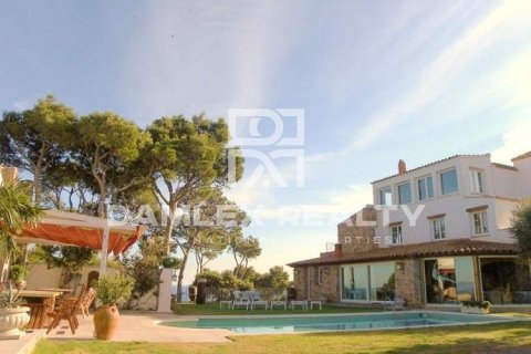 Huvila myytävänä Begur, Girona, Espanja, 9 makuuhuonetta, 600 m2 No. 176737 - kuva 8