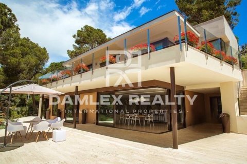 Willa w Tossa de Mar, Girona, Hiszpania 6 sypialni, 476 mkw. nr 176736