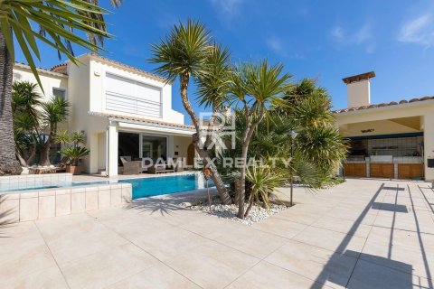 Villa in vendita a Empuriabrava, Girona, Spagna 4 camere da letto, 282 mq. N° 176740 - foto 18