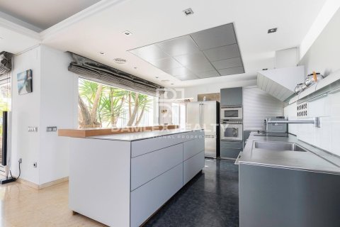 Villa in vendita a Empuriabrava, Girona, Spagna 4 camere da letto, 282 mq. N° 176740 - foto 7