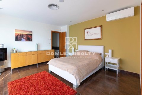 Talo myytävänä Lloret de Mar, Girona, Espanja, 4 makuuhuonetta, 487 m2 No. 176739 - kuva 13