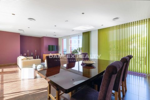 Talo myytävänä Lloret de Mar, Girona, Espanja, 4 makuuhuonetta, 487 m2 No. 176739 - kuva 7