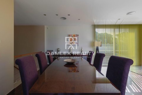 Talo myytävänä Lloret de Mar, Girona, Espanja, 4 makuuhuonetta, 487 m2 No. 176739 - kuva 10