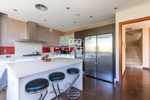 Talo myytävänä Lloret de Mar, Girona, Espanja, 4 makuuhuonetta, 487 m2 No. 176739 - kuva 21