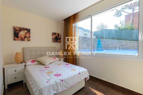 Talo myytävänä Lloret de Mar, Girona, Espanja, 4 makuuhuonetta, 487 m2 No. 176739 - kuva 22