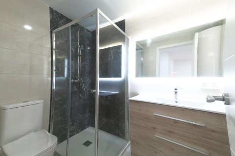 Apartment for sale Torrevieja, Alicante, Spain 3 bedrooms, 110 sq.m. No. 137896 - photo 6