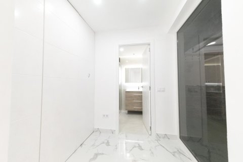 Apartment for sale Torrevieja, Alicante, Spain 3 bedrooms, 110 sq.m. No. 137896 - photo 5