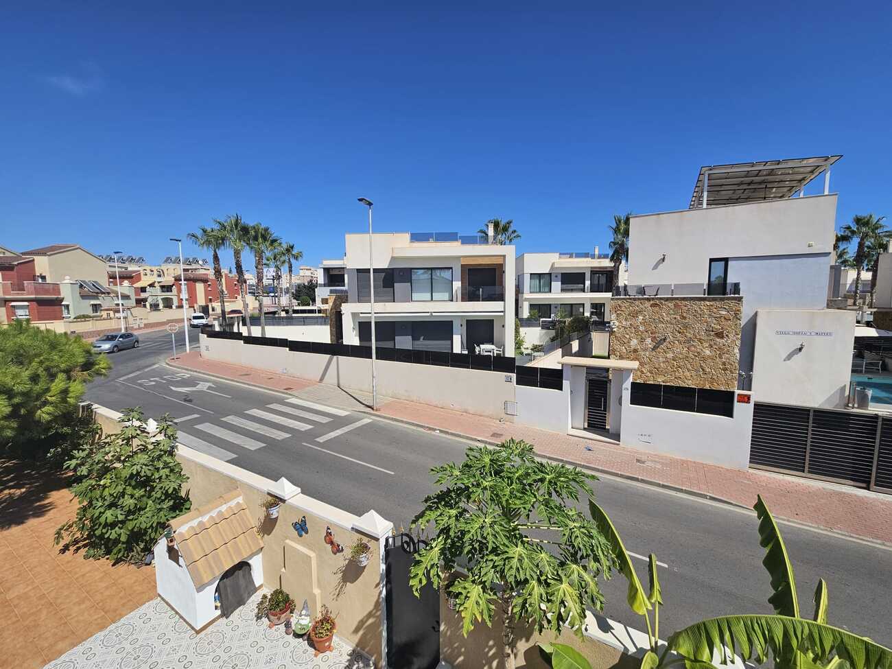 Villa a Torrevieja, Alicante, Spagna 3 camere da letto, 74 mq. N° 137893