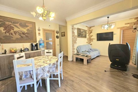 Villa for sale Torrevieja, Alicante, Spain 3 bedrooms, 74 sq.m. No. 137893 - photo 5