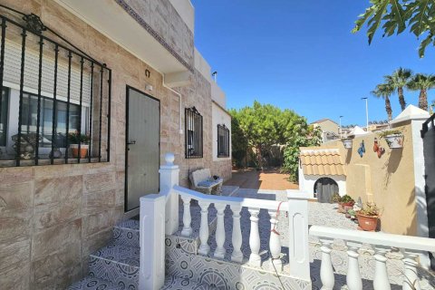 Villa for sale Torrevieja, Alicante, Spain 3 bedrooms, 74 sq.m. No. 137893 - photo 24