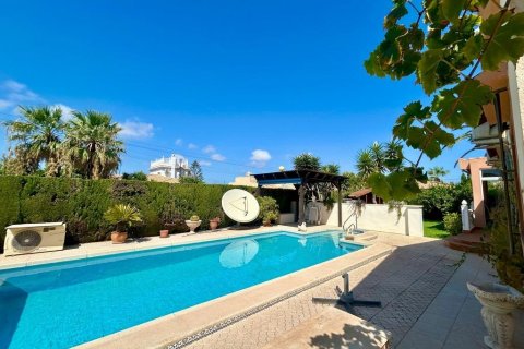 Villa pārdošanā Cabo Roig, Alicante, Spānijā 3 istabas, 141 m2 Nr. 137897 - attēls 7