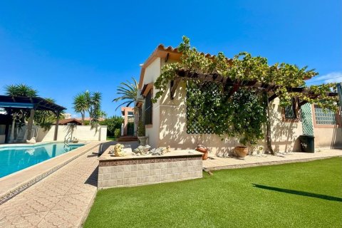 Villa pārdošanā Cabo Roig, Alicante, Spānijā 3 istabas, 141 m2 Nr. 137897 - attēls 6