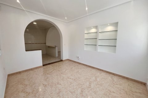 Villa à vendre Rojales, Alicante, Espagne, 3 chambres, 190 m2 No. 137895 - photo 9