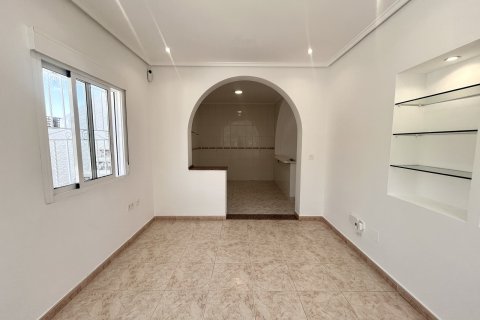 Villa à vendre Rojales, Alicante, Espagne, 3 chambres, 190 m2 No. 137895 - photo 8